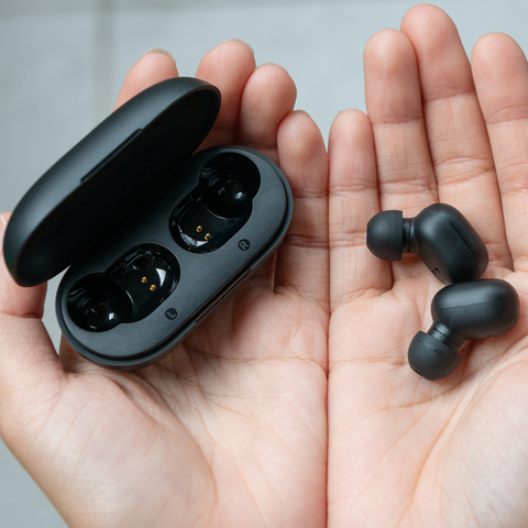 Earbuds