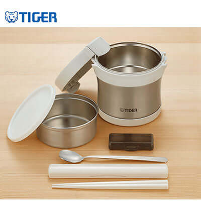 Tiger LXB-A100 lunch jar with lids removed beside spoon, chopsticks and their cases