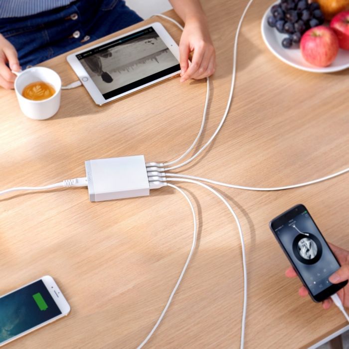 Anker PowerPort 6 Ports 60W With PowerIQ™ Charging Station Executive Gifts Singapore