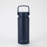 Crossing Urban Ceramic S/S Insulated Flat Cap Bottle With Handle 600ml in sleek navy finish, perfect for daily hydration.