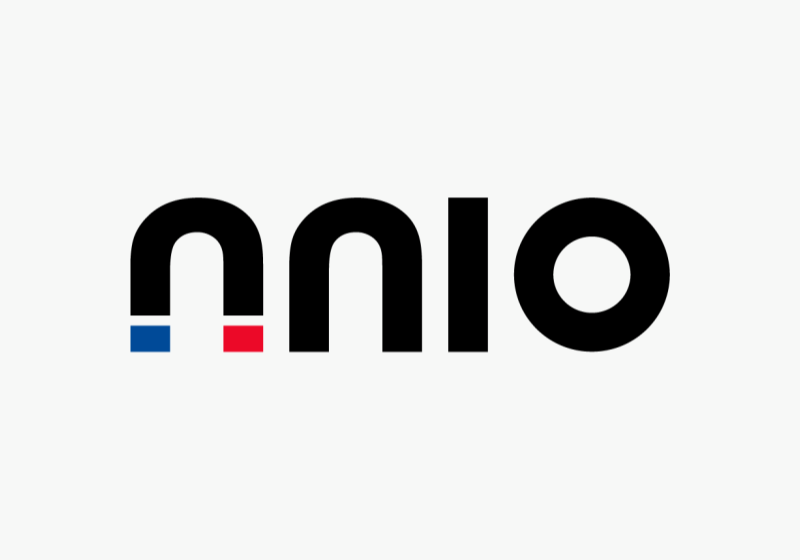 Premium NNIO Fans for Corporate Gifts